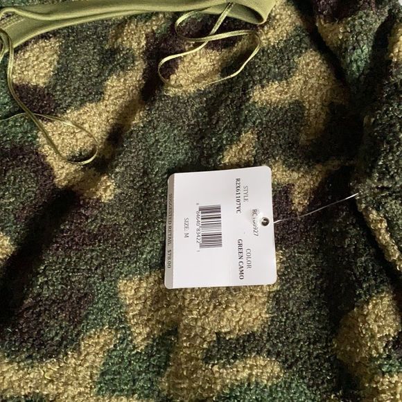 RXB Camo Printed Fleece Sweater - Picture 3 of 4